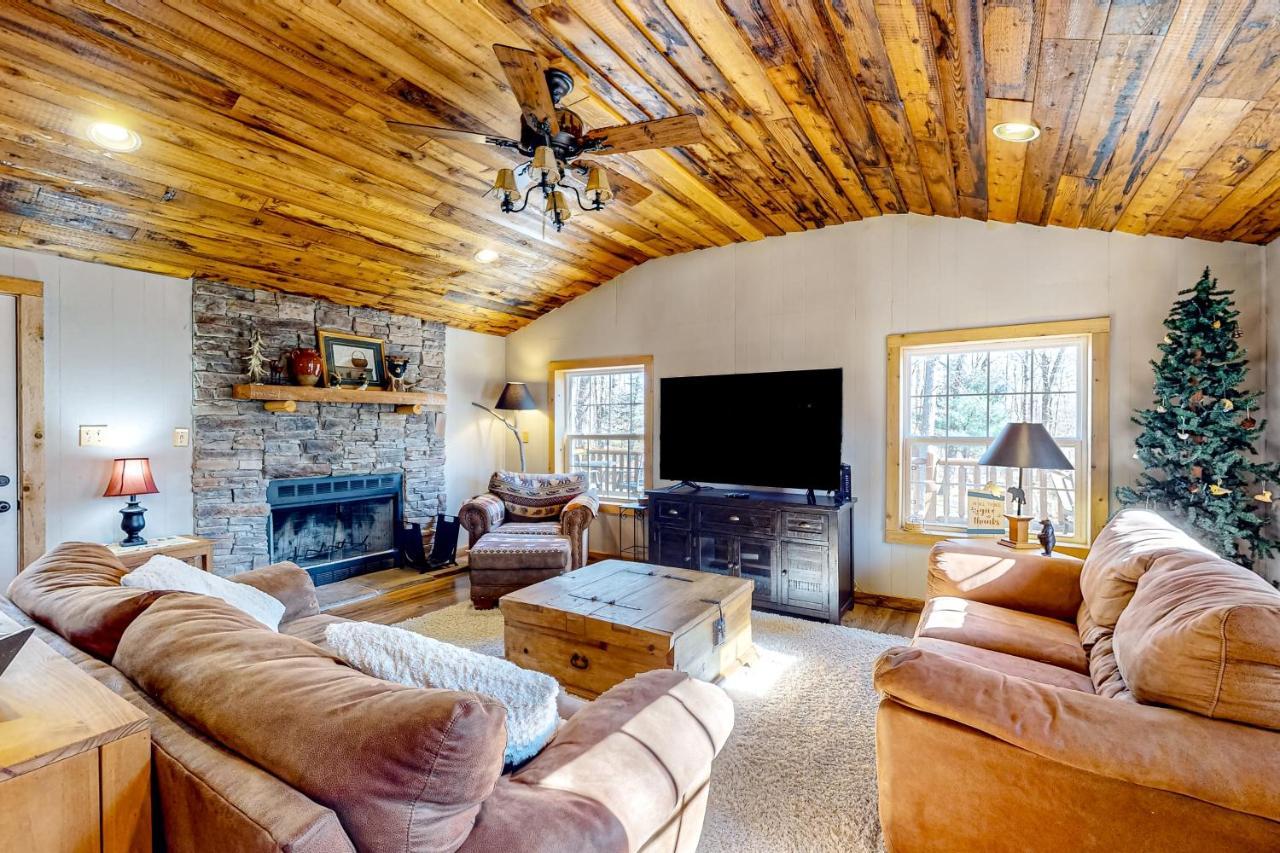 Pine Woods Cabin McHenry Dış mekan fotoğraf