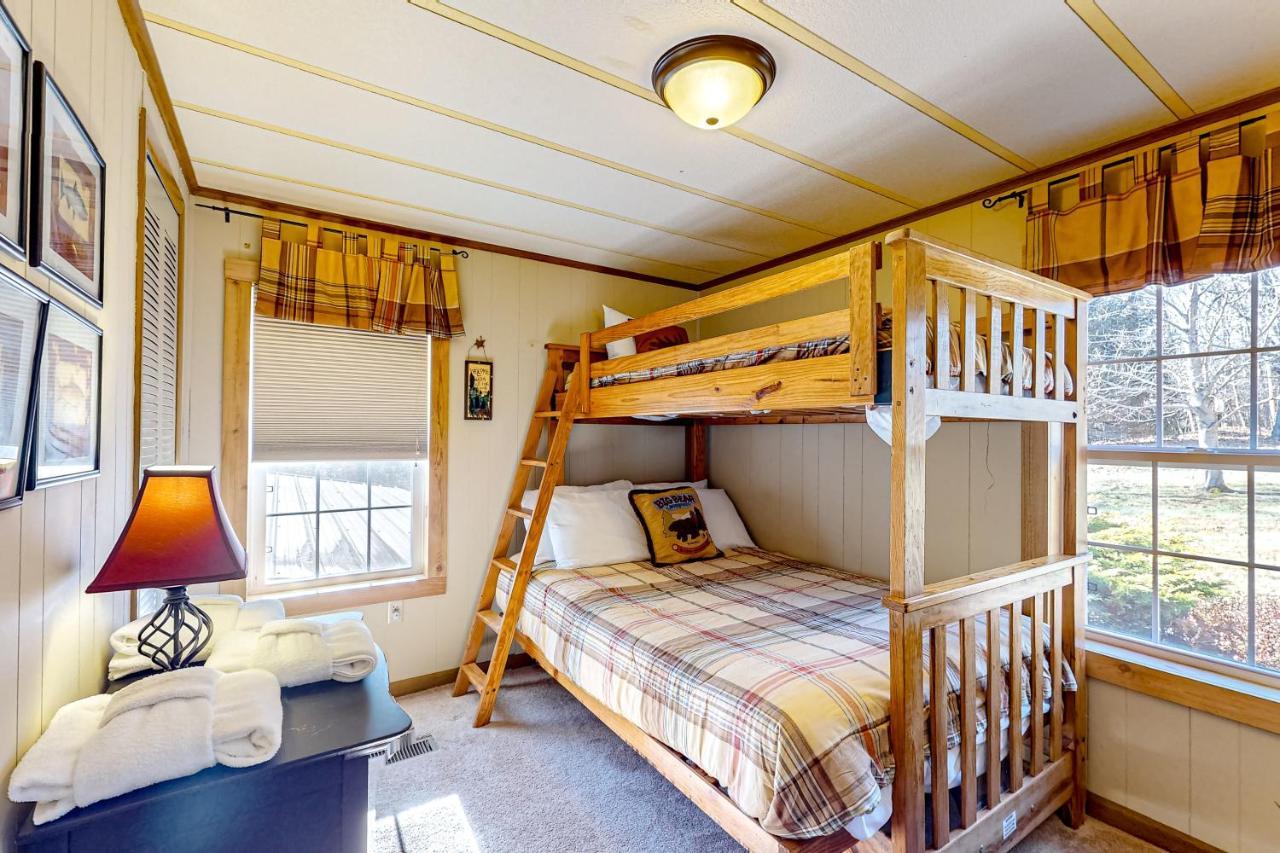Pine Woods Cabin McHenry Dış mekan fotoğraf